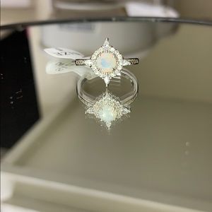 Moonstone in rhodium plated ring